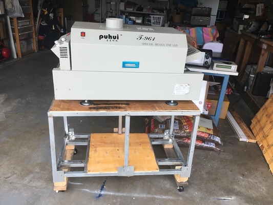 خط SMT صغير 60 مزود 4 رؤوس CHMT560P4 آلة P & P SMT / فرن Reflow T961 / طابعة عصى اللحام 3040