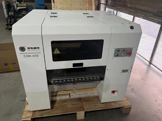أوتوماتيكي PCB ريل دقة عالية 0201 سطح المكتب SMT اختيار ووضع آلة 4 رؤوس CHM-650