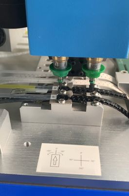 محرك المكتب Charmhigh 2 heads SMT Pick And Place Machine إنتاج الدفعات الصغيرة النموذج الأولي البحث التدريس