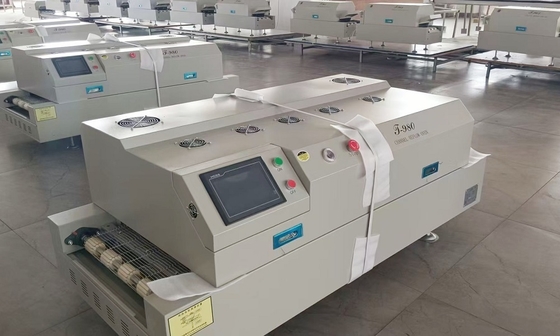 T980 فرن إعادة التدفق SMT خال من الرصاص 1160 * 400mm الأشعة تحت الحمراء والهواء الساخن BGA آلة لحام التدفئة