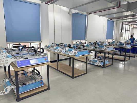 آلة انتقاء ووضع المكونات السطحية CHMT48VB على سطح الطاولة، 58 وحدة تغذية، كاميرتا رؤية