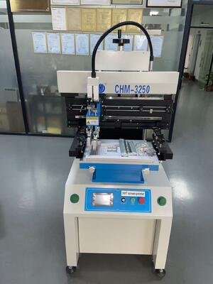 الطول الإجمالي 3.5m دقة عالية خط إنتاج SMT صغير 0201، BGA، IC 144pin